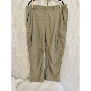 Columbia Pants Mens 42x30 Beige Cargo Convertible Zip Off Omni Shade Rip Stop